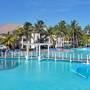 ***** Hotel Melia Peninsula Cuba