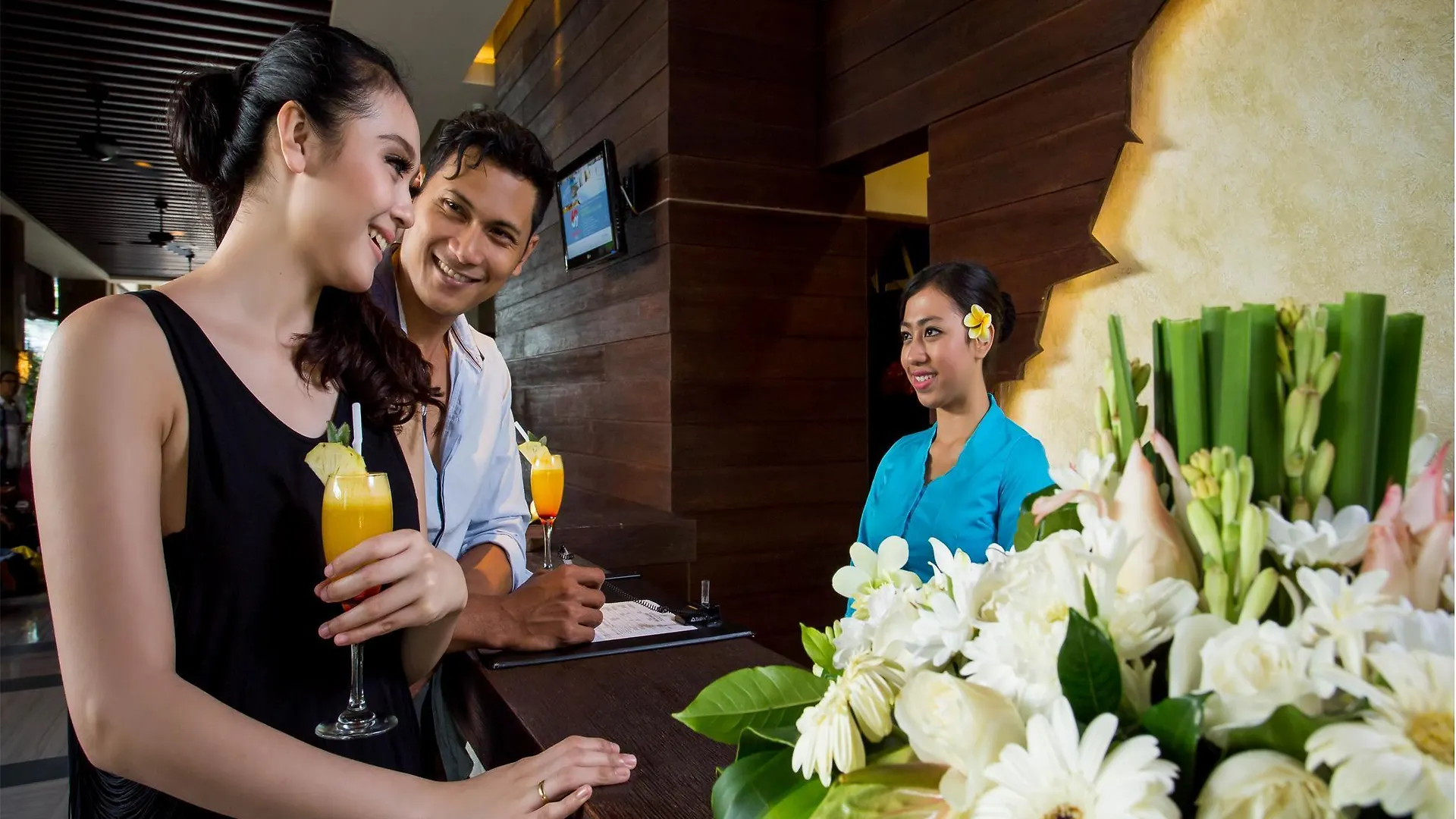 Grand Ixora Kuta Resort Szálloda Kuta Lombok